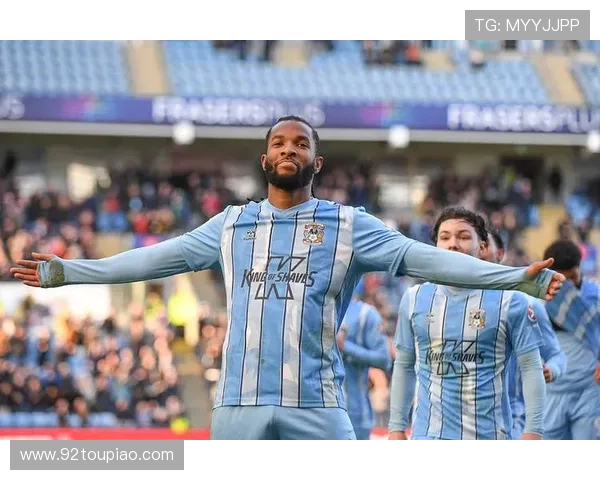 考文垂俱乐部最新动态球队表现与未来发展前景解析 考文垂俱乐部最新动态球队表现与未来发展前景解析