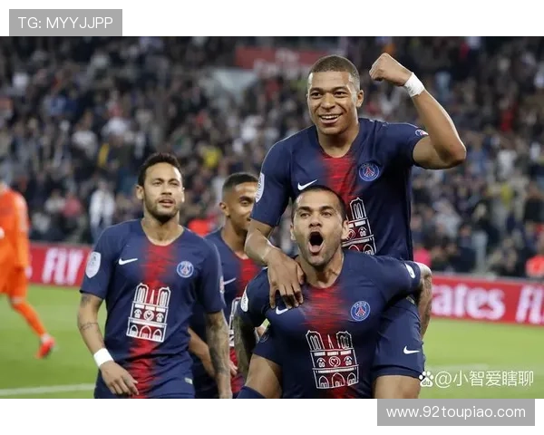 雷恩足球俱乐部的崛起与挑战:从法甲中游到欧洲赛场的追梦历程 雷恩足球俱乐部的崛起与挑战:从法甲中游到欧洲赛场的追梦历程