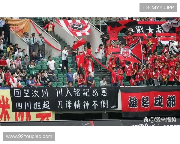 2024荷甲赛季精彩对决揭幕 争冠之路与降级危机并行 2024荷甲赛季精彩对决揭幕 争冠之路与降级危机并行