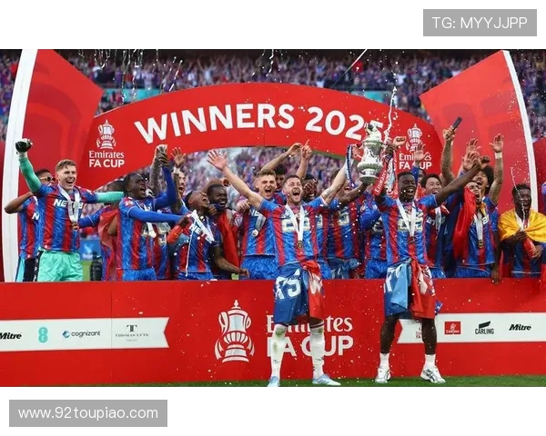 2025赛季英超女子超级联赛完整赛程揭晓球队对决精彩纷呈 2025赛季英超女子超级联赛完整赛程揭晓球队对决精彩纷呈