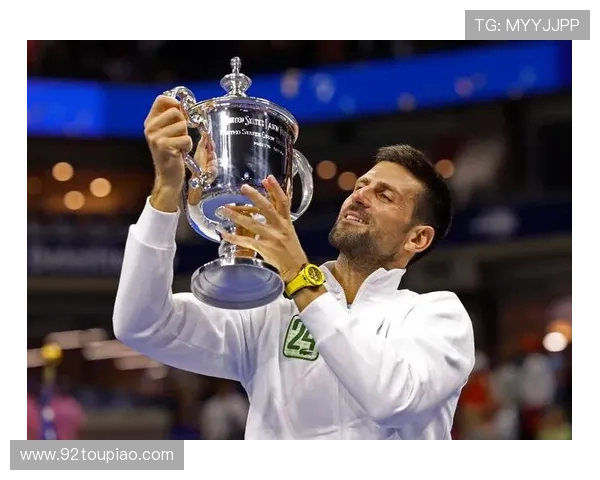 德约科维奇强势回归赛场连胜三场再度展现网坛王者无可撼动的统治力 德约科维奇强势回归赛场连胜三场再度展现网坛王者无可撼动的统治力