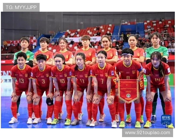 中国足球队备战亚洲杯新征程 球员状态良好目标力争晋级四强 中国足球队备战亚洲杯新征程 球员状态良好目标力争晋级四强