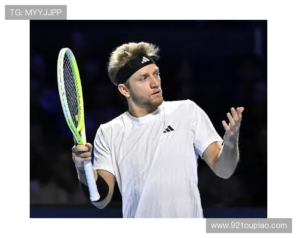 网球界新星崛起 21岁选手横扫世界排名前十选手夺冠 网球界新星崛起 21岁选手横扫世界排名前十选手夺冠