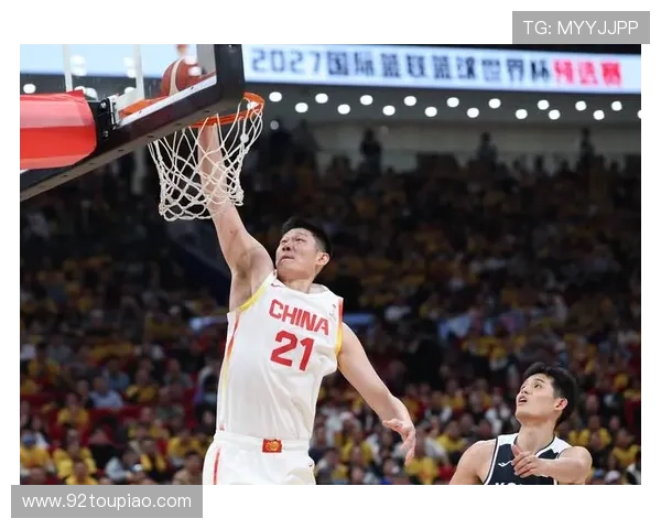 中国篮球队备战世界杯首场比赛 全力冲击历史最佳成绩 中国篮球队备战世界杯首场比赛 全力冲击历史最佳成绩