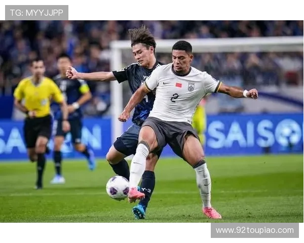 中国足球队备战世界杯预选赛 新帅首度亮相力求突破老问题 中国足球队备战世界杯预选赛 新帅首度亮相力求突破老问题